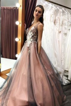 Wedding Dress With Beading, Tulle Party Dress, Gorgeous Prom Dresses, Dress With Flowers, Long Sleeve Prom, Prom Dresses Online, Dress Stores Online, Prom Dresses Long With Sleeves, Tulle Prom Dress