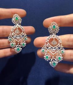 Diamond Necklace Designs, Antique Jewelry Indian, Indian Bridal Fashion, Diamond Earring, Ear Rings, Bridal Fashion, Indian Bridal, Necklace Designs, Indian Jewelry