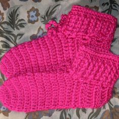 Exotic Pink Crochet Slippers Size 7-8. Please View All Photos As Photos Are Part Of The Description. Wash On Cold Gentle Cycle Or Hand Wash And Lay Flat To Dry. Bx-8 Granny Square Slippers, Beaded Leather Sandals, Moroccan Slippers, Ballerina Slippers, Wool Slippers, Pink Crochet, Knitted Slippers, Leather Slippers, Crochet Slippers