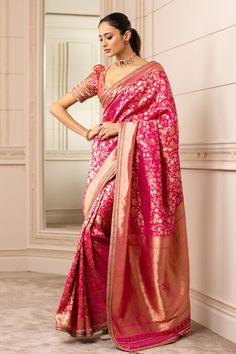 Desi Clothing, Brocade Saree, Banarsi Saree, Brocade Blouses, Saree Trends, Tarun Tahiliani, Elegant Saree, Dress Indian Style