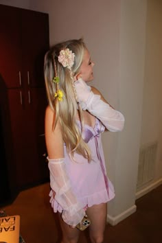 Rapunzel Halloween Costume College, Fall Outfits Office, Rapunzel Halloween, Rapunzel Halloween Costume, Autumn Outfits Aesthetic, College Outfits Fall, Christmas Outfit Aesthetic, Outfit Ideas College, Nyc Winter Outfits