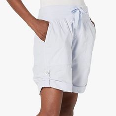 With An Adjustable Drawstrings In A Cargo Style Shorts. Please Look At The Marked Photo, I Have No Idea If It’s Part Of The Design. It Doesn’t Look Like A Stain But No Sure What It Is. Approx Waist 29.75 Length Full 23” Calvin Klein Cotton Bottoms With Elastic Waistband, Calvin Klein Bottoms With Elastic Waistband, Calvin Klein Relaxed Fit Summer Bottoms, Calvin Klein Cotton Shorts For Loungewear, Calvin Klein Bottoms For Spring Loungewear, Calvin Klein Stretch Bottoms For Beach, Calvin Klein Loungewear Summer Shorts, Calvin Klein Casual Summer Shorts, Calvin Klein Spring Shorts