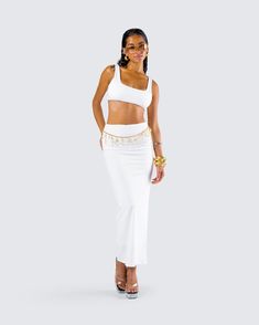 The beach is calling ☀️ Pairing a white jersey bra top with a white maxi skirt and a gold chain belt - this three-piece set is the perfect summertime look for on and off the sand 🤍 Chic White Maxi Skirt For Beach, Chic White Maxi Skirt For The Beach, Elegant Summer Crop Top For Beach, Elegant Summer Beach Crop Top, Elegant Gold Maxi Skirt For Summer, White Beachwear Maxi Skirt For Beach Season, White Maxi Skirt For Beach Season, Elegant White Crop Top For Beach, Elegant White Maxi Skirt For Beach