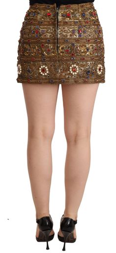 DOLCE & GABBANA Gorgeous brand new with tags, 100% Authentic Dolce & Gabbana Gold Embellished Jacquard High Waist Mini Skirt. Model: High waist mini Color: Gold Multicolor crystal embellishment Black silk stretch inner lining Zipper closure Logo details Made in Italy Material: 49% Cotton 41% Polyester 10% Metal Fiber Lining: 94% Silk 6% Elastane Mini Rock, High Waist Mini Skirt, Skirt Model, Jacquard Skirt, High Waist Skirt, Floral Sweater, Dolce E Gabbana, Gold Crystal, Crystal Embellishment