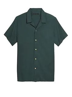 Men's Button-Down & Casual Shirts | Banana Republic Summer Washed Button-up Shirt, Classic Solid Camp Shirt For Summer, Unstructured Solid Camp Shirt For Summer, Green Spread Collar Top For Summer, Classic Green Tops For Summer, Classic Green Summer Tops, Summer Washed Linen Tops, Cotton Lawn Fabric, Resort Shirt