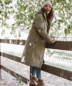 Jenni Kayne Long Puffer Jacket Sage Winter Wedding Attire, Mint Green Jacket, October Fashion, Long Puffer Jacket, Blue Puffer, Long Puffer Coat, Jenni Kayne, Long Puffer, Teddy Coat