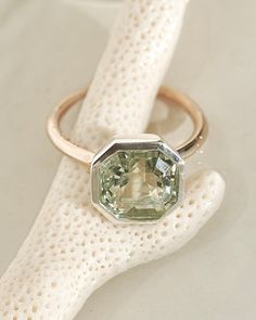 La Mer Ring White Rings, Crystal Goddess, Green Amethyst Ring, Detailed Ring, Fancy Jewellery, Stone Setting, Crystal Ring, Green Amethyst, Dream Ring