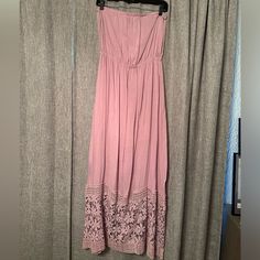 Lavender Strapless Maxi Dress, Never Worn. New With Tags. Beautiful Flower Detail On The Bottom. Slip Inside. Mauve Maxi Dress For Beach In Spring, Mauve Sleeveless Maxi Dress For Beach, Purple Strapless Mini Dress For Spring, Mauve Sleeveless Maxi Dress For Spring, Sleeveless Mauve Maxi Dress For Spring, Anthropologie Wedding Dress, Boho Lace Maxi Dress, Dresses Lavender, Ombre Maxi Dress