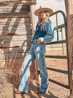 Short Uggs, Western Shop, Western Boots For Men, High Rise Bootcut Jeans, Bootcut Jean, Jumpsuit Jacket, Fall Essentials, Wrangler Jeans, Western Outfits