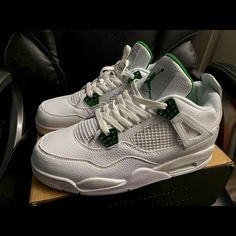 2.Little Scuffs Almost Perfect Condition Size 10 Air Jordan 4 Retro Outfit, Air Jordan 4 Outfit, Jordan 4 Outfit, Retro Outfit, Cheap Jordan Shoes, Nike Air Jordan 4, Jordan 4s, Buy Jordans, All Nike Shoes