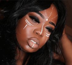 15 Dope Makeup Looks Inspired by The Black Panther Movie #WakandaForever - Star Wars Makeup Ideas, Warrior Makeup, Star Wars Makeup, Black Panther Movie, The Black Panther, Dope Makeup