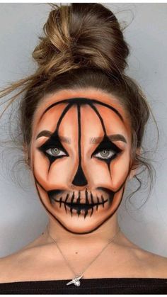 Halloween Makeup For Men Simple, Halloween Makeup Easy Pumpkin, Easy To Do Halloween Makeup, Halloween Pumpkin Makeup Looks, Easy Fun Halloween Makeup, Easy Halloween Pumpkin Makeup, Pretty Pumpkin Makeup, Best Halloween Makeup Products, Easy Halloween Makeup Pumpkin