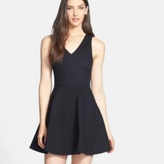 Nwt Joie Norton Black Dress. Stretch, Textured Fabric, Fit & Flare, Flouncy, Vneck, Side Zip Closure Black V-neck Dress For Date Night, Black V-neck Dress With Flattering Silhouette, Flattering Black V-neck Dress, Flattering V-neck Formal Dresses, Chic Black A-line V-neck Dress, Flattering V-neck Party Dress, Fitted Casual V-neck Dress For Evening, Casual V-neck Mini Dress For Evening, V-neck Fit And Flare Dress For Date Night