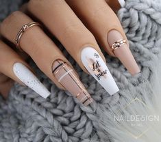 Cream Colored Nails Acrylic Design, Gorgeous Nails Winter, Unghie Sfumate, Acrylic Nails Coffin Short, Uñas Acrilicas, Xmas Nails, Classy Nails, Fancy Nails