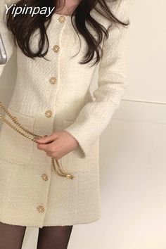 Winter Long Sleeve Tweed Dress With Buttons, Elegant Long Sleeve Tweed Dress With Buttons, Elegant White Tweed Dress With Buttons, White Elegant Tweed Dress With Buttons, Elegant White Tweed Dress For Fall, White Tweed Dress For Office In Winter, White Tweed Dress For Winter Office Wear, White Tweed Dress For Fall Parties, White Long Sleeve Tweed Dress For Party