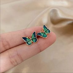 Painted Butterfly, Fresh Girls, Butterfly Stud Earrings, Acrylic Brooch, Butterfly Earrings Stud, Green Butterfly, Heart Studs, Delicate Earrings, Butterfly Earrings