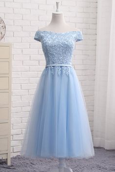 Tea Length Bridesmaid Dress, Quincenera Dresses, Simple Evening Dress, Tea Length Bridesmaid Dresses, Azul Serenity, Skai Jackson, Elegant Bridesmaid Dresses, Bridesmaid Party, Semi Formal Dress