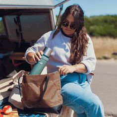 The Portsmith is a minimal, workhorse of a tote that features sturdy leather straps, metal rivets, and a reinforced base. A classic everyday bag that's strong enough to carry anything you throw its way! Everyday Tote Bag, Leather Hardware, Everyday Tote, Antique Hardware, Market Tote, Tote Pattern, Crossbody Tote, Waxed Canvas, Card Holder Leather