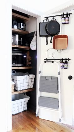 the kitchen is clean and ready to be used as a storage area for cooking utensils