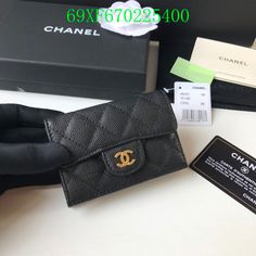 Size: 10.5cm*11.5cm*3cm It comes with Dust box, Care manual, Tag, and Paper bag. Kirkland Washington, New Handbags, Fashion Statement, Wellness Design, Paper Bag, Size 10, Things To Come, The Incredibles, Wallet