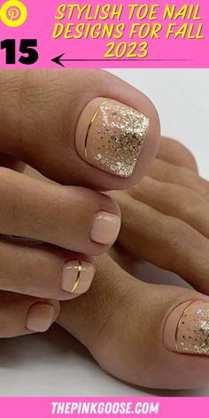 Toe Nails French Tip Designs, Pedicure Ideas With Glitter, Rose Gold Pedicure Toenails, Nye Toe Nail Ideas, Gold Toes Polish, Toenail French Tip Designs, New Year Toe Nail Designs, Toe Nail Fall Colors, Pedicure Art Designs