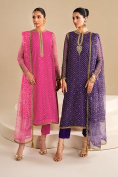 Brand: BaroqueProduct Code: BQU-UF-D625-00Collection: Baroque Exclusive Luxury Formal CollectionFabric: Chiffon DESCRIPTION: The EMBROIDERED CHIFFON UF-625 features embroidered organza patches on the front and back neckline, as well as a beautifully embroidered dupatta and dyed silk trousers. The intricate embroidery and digital printing add a touch of elegance to this ensemble. DESIGN DETAILS: Embroidered digital printed chiffon shirt (3.30 yards) Embroidered organza front & back neckline patches (2 pcs) Embroidered digital printed chiffon dupatta (2.50 yards) Embroidered organza front , back , sleeves & dupatta border (20 yards ) Dyed silk trouser (2.5 yards) DISCLAIMER:* Lining, Laces, and Tassels are not included in unstitched variants.* Embellishment items in stitched outfits are subj Dupatta Border, Dressing Ideas, Casual Dressing, Embroidered Chiffon, Embroidered Organza, Dresses Chiffon, Luxury Wear, Embroidered Dupatta