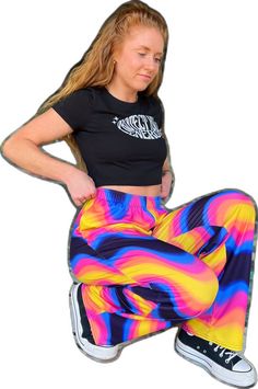 Stretch Pants With Drawstring For Leisure, Multicolor Relaxed Fit Bottoms With Drawstring, Comfortable Stretch Sweatpants For Summer, Sporty Multicolor Loungewear Bottoms, Casual Multicolor Drawstring Bottoms, Casual Stretch Multicolor Pants, Casual Stretch Parachute Pants For Loungewear, Casual Multicolor Drawstring Pants, Multicolor Relaxed Fit Athleisure Bottoms