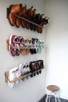 Shoes piled up by the front door, the daily search for the right “mate,” endless purchases of shoe storage baskets and shoe racks to try and contain the chaos - these are all a thing of the past. Why? Because I have the best shoe storage ideas you! Best Shoe Storage Ideas, Smart Shoe Storage, Front Door Shoe Storage, Clever Shoe Storage, Best Shoe Storage, Shoe Storage Basket, Shoe Storage Small Space, Diy Shoe Storage, Shoe Storage Ideas