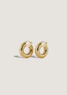 Bold Hoop Earrings - Small - Kinn Hoop Dress, Diamond Crown Ring, Fall Rings, Statement Hoop Earrings, Herringbone Chain, Clare V, February 2023, March 2023, Timeless Accessories