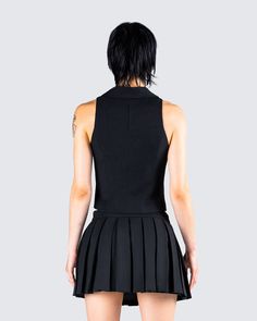 Assert your dominance 👏 Made from stretch suiting fabric, complete with a sleeveless design and button front, this black cropped vest is the kind of look you wear when you want the respect you deserve 🖤 Black Pleated Mini Skirt, Suiting Fabric, Cropped Vest, Respect Yourself, You Deserve It, Cargo Pant, Pleated Mini Skirt, Black Crop, You Deserve