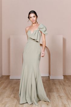 Model: Lindsey; Size: 4 Wedding Parties Colors, Godet Skirt, Silver Sage, Bridesmaid Dress Colors, Strapless Gown, Crepe Dress, Color Swatches, Chic Wedding, Fabric Samples