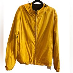 Brand New With Tags - Medium Golden Fendi Windbreaker Hoodie. Reversible Fendi Jacket, Mens Jackets, Fendi, Jackets & Coats, Man Shop, Brand New, Tags, Gold, Color