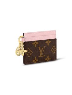 Gender: Women Brand: LOUIS VUITTON Product Name: LV Charm Monogram Card Wallet Pink Brown Bags Alora Code: 67992027 Color: brown Composition: Canvas, Cowhide Leather Origin: France Features: 4 card slots Designer Style ID M82739 Louis Vuitton Designer, Brown Bags, Timeless Handbag, Designer Style, Bags Designer Fashion, Exclusive Bag, Pink Brown, New Bag, Watch Design