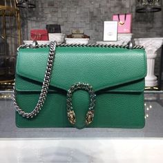 gg Dionysus Shoulder Bag Emerald Green Metal-Free Tanned For Women 11in/28cm gg 400249 CAOGX 3120 Gucci Sneakers Outfit, God Dionysus, Summer Green, Green Metal, Greek God, Tiger Head, Gucci Shoulder Bag, Luxury Products, A Tiger