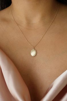 https://www.brillianceindiamonds.com/ Customizable Jewelry, New Bands, Fine Jewelry Collection, Oval Pendant, Custom Jewelry Design, Elegant Accessories, Dainty Jewelry, Ring Collections, Diamond Studs