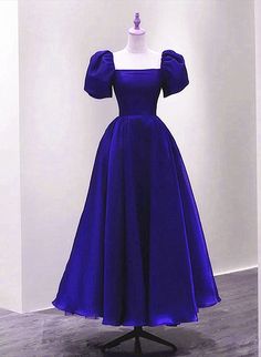 Royal Blue Satin Short Sleeves Wedding Party Dress Royal Blue Short Dress, Royal Blue Party, Royal Blue Party Dress, Royal Blue Gown, Long Party Gowns, Prom Dress Pictures, Beaded Party Dress, Blue Evening Gowns, Dress Royal Blue