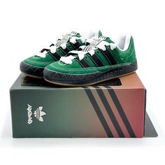 Dark Green Core, Green Core, Shoe Wishlist, Off White Mens, Fire Fits, Courier Service, Swag Shoes, Carton Box