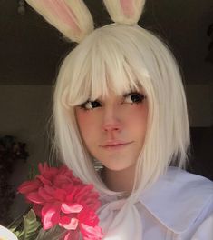 Simple Bunny Makeup Halloween, Kawaii Bunny Makeup, White Bunny Costume Makeup, Rabbit Makeup Aesthetic, Rabbit Nose Makeup, Rabbit Makeup Easy, Lamb Face Paint, White Rabbit Costume Makeup, Bunny Rabbit Makeup