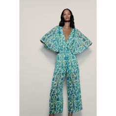 V-Neck Jumpsuit With White Short Sleeves. Elastic Waist. Interior Lining. Wide Leg. Back Opening With Button Closure. M9 Outfit Jumpsuit, Terry Cloth Romper, Flowy Jumpsuit, Long Jumpsuit, Zara Jumpsuit, Coord Set, White Romper, Long Sleeve Blouse Pattern, Green Floral Dress