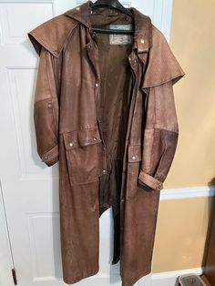 Genuine Brown Leather Western Style Full Length Duster with Liner & Cape | eBay Cowboy Duster, Post Apocalypse, Brands Outlet, Western Style, Western Fashion, Vest Jacket, Brown Leather, Cape, Full Length