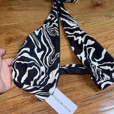 Nwt Weworewhat Bikini Top Wrap Halter Top Black Multi Black Fitted Swimwear With Zebra Print, Fitted Black Zebra Print Swimwear, Black Printed Halter Neck Swimwear, Black Zebra Print Swimwear For Beach Season, Black Zebra Print Swimwear For Vacation, Black Zebra Print Swimwear For Beach, Chic Black Printed Swimwear, Wrap Halter Top, Bandeau Top