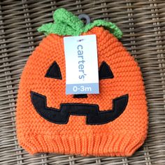 Jersey Cotton Lined Knit Jack O Lantern Hat- Grew Out Of Before We Got To Use It! Bundle W/Matching Booties For A Great Deal! Baby Boy Winter Hats, Round Loom Knitting, Boys Winter Hats, Baby Summer Hat, Round Loom, Baby Winter Hats, Newborn Hats, Pumpkin Hat, Baby Beanie Hats