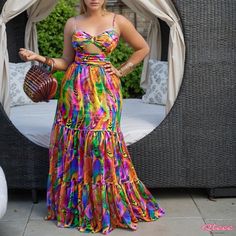 Elegant Long Dress with Halter Neck and Floral Print Design Multicolor Print Party Dress For Beach Season, Multicolor Print Beach Party Dress, Dress With No Sleeves, Dress With Halter Neck, Elegant Long Dress, Flowy Dress Long, Floral Print Design, Long Evening Gowns, Elegant Dresses Long