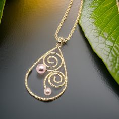 Gold Teardrop Shaped Pendant With Pink Shell. Chain Length Is 21 Inches With A 3 Inch Extender For Your Adjustment. ** Note ** Pendant Is Xlarge - See Measurements Measurements Of Pendant: 2 Inches From Pendant Bail To Bottom Of Pendant 30 Mm Width At The Widest Point Of Teardrop Handcrafted In Hawaii Made With Aloha From Our Jewelry Studio To You. Elegant Pink Drop Necklace For Gift, Elegant Pink Teardrop Pendant Drop Necklace, Elegant Pink Teardrop Drop Necklace, Alien Necklace, Pendant Bail, Sunshine Necklace, Stainless Steel Cross Pendant, Pendant Bails, Black Bead Necklace