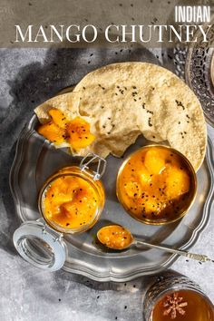 Indian mango chutney in a jar and a bowl with some poppadoms on a plate. Indian Mango, Mango Chutney, Chutney Recipe, Dip Recipes Easy, Curry Chicken Recipes, Chutney Recipes