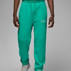 Men’s Size Xxl. Brand New With Tags. Green Fleece Bottoms For Loungewear, Green Winter Sportswear Sweatpants, Green Sporty Pants For Leisure, Sporty Green Pants For Leisure, Sporty Green Leisure Pants, Green Athleisure Pants For Winter, Green Sporty Winter Bottoms, Sporty Green Winter Bottoms, Sporty Green Bottoms For Winter