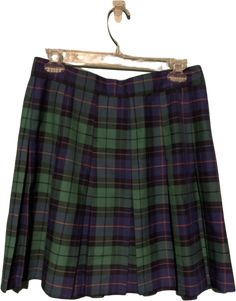 Blue plaid school girl kilt skirt. Great condition Derry Girls, Rayon Skirt, School Skirt, Kilt Skirt, Khaki Skirt, Purple Skirt, Brown Skirts, Floral Print Skirt, Chevron Stripe