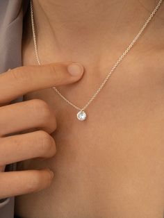 Editor's NotesIt's a necklace designed with luxurious Swarovski. It is simple, calm, and clean with a design that is easy to wear for a daily look.- To emphasize neck line- Goes well with any outfits- Aesthetic- Simple but point item- Clear and glitteringMeasurements(in.)- Size: 16.14 + 2.16 in.Composition & Care- Silver 925, SwarovskyDesigner- by Primaute Neckale Set Simple, Silver Jewelry Classy, Elegant Sterling Silver Charm Necklace For Everyday, Delicate Sterling Silver Everyday Necklaces, Sterling Silver Timeless Everyday Necklace, Sterling Silver Timeless Necklace For Everyday, Everyday White Gold Clavicle Chain Charm Necklace, Classic White Gold Charm Necklaces For Everyday, Everyday White Gold Clavicle Charm Necklace