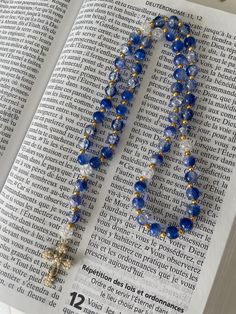 Blue cracked rosary 3 different models Handmade Length of the rosary: about 37 cm Goes around the neck and can be worn as a necklace Bead size: 8mm Necklace Bead, The Rosary, Prayer Beads, Rosary, Bead Charms, Two Tone, Beauty Book, Beaded Necklace, Accessory Gift