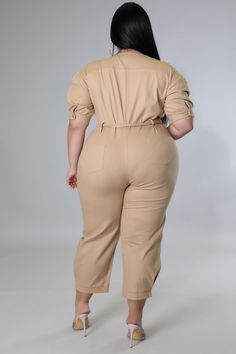 Khaki Jumpsuit runs kinda tight would have to go up a size than your normal size Semi-stretch jumpsuit Collar Short sleeves Pockets Self tie Zipper closure 100% cotton Hand wash cold Inseam is 24 inches Khaki Jumpsuit, Stretch Jumpsuit, Curvy Women Outfits, Clothing Tags, Curvy Girl Fashion, Unique Dresses, Formal Gowns, How To Take Photos